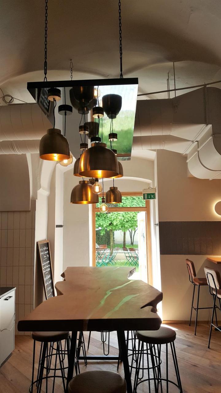 Stiftshotel Garsten シュタイアー エクステリア 写真